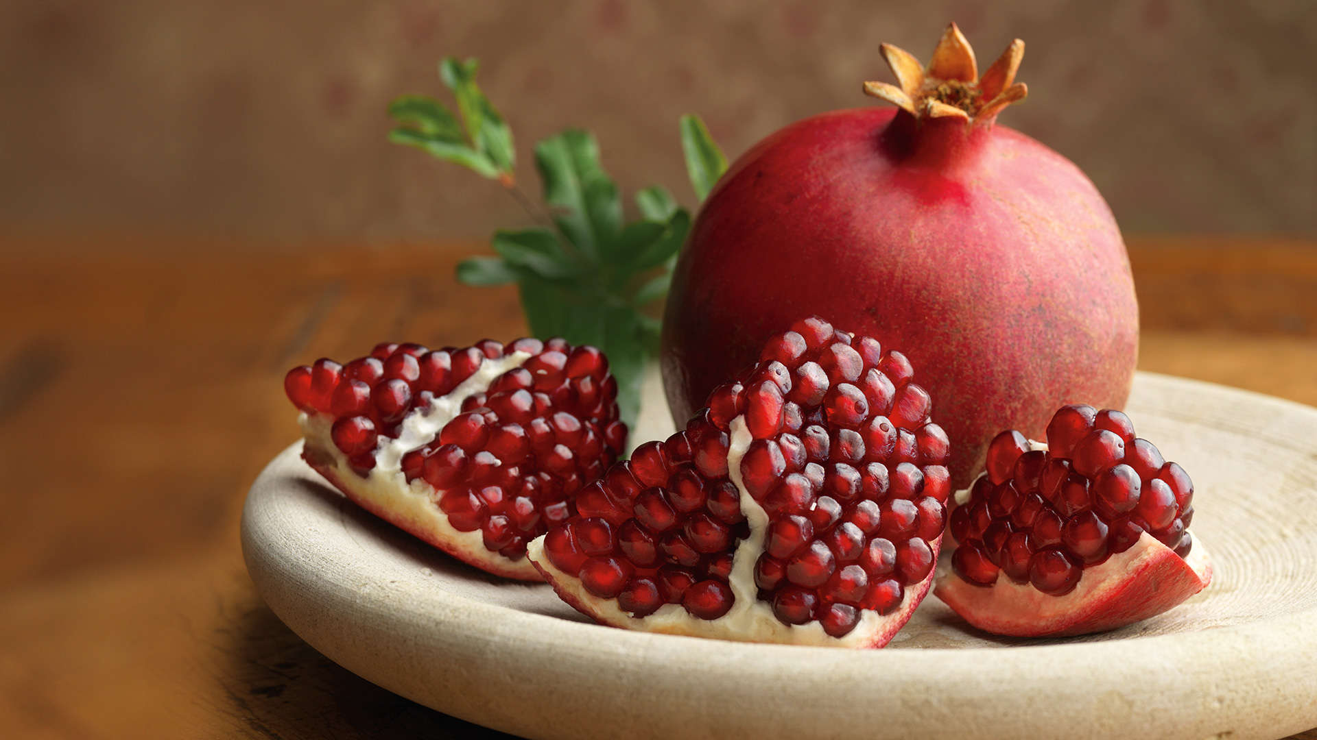 Pomegranates Are Beneficial To Men's Health